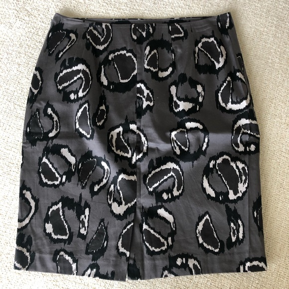 Ann Taylor Animal Print Pencil Skirt - Picture 7 of 7